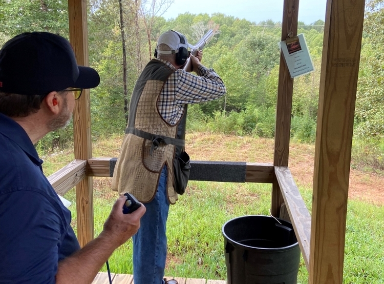 Scott takes aim